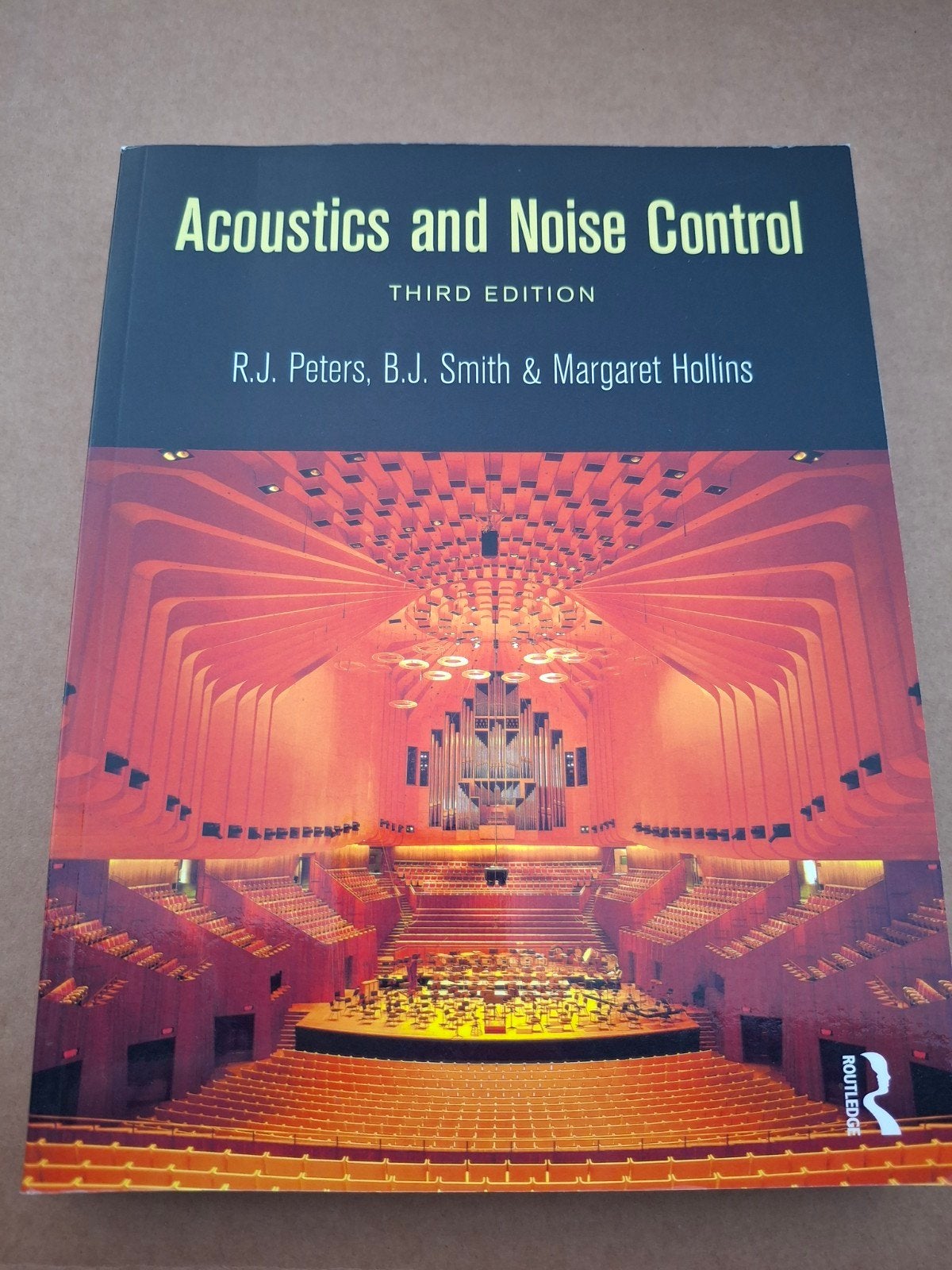 Acoustics and noise control, Ophalen of Verzenden, Beta, Gelezen, HBO