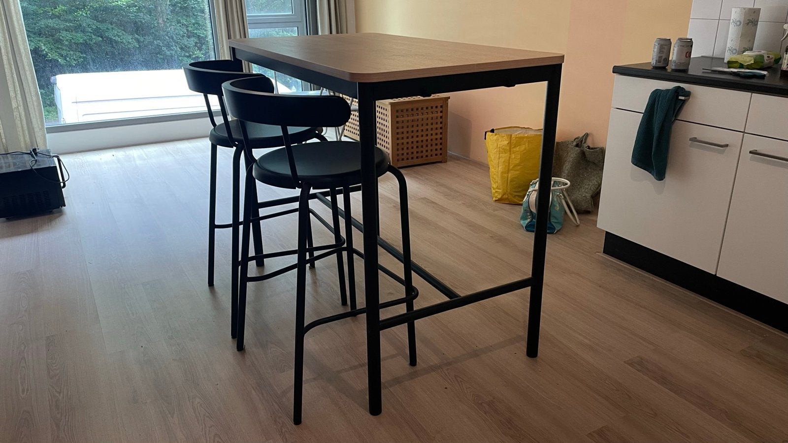 IKEA Bartafel met 2 barkrukken, Ophalen, Gebruikt, Met voetsteun, 90 cm of meer