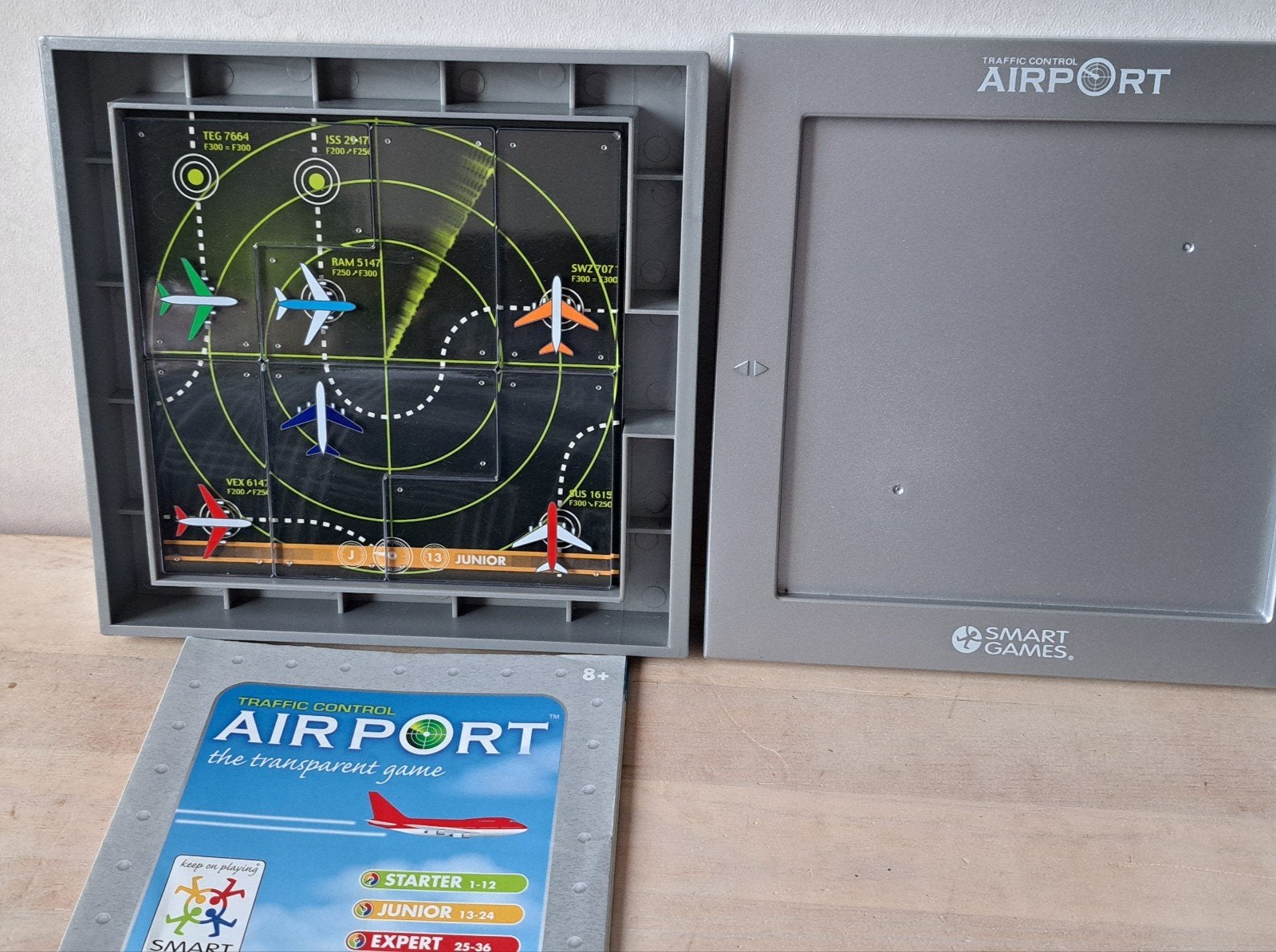 Smart Games: Airport. Compleet, Ophalen of Verzenden, Minder dan 500 stukjes, Zo goed als nieuw, Rubik's of 3D-puzzel