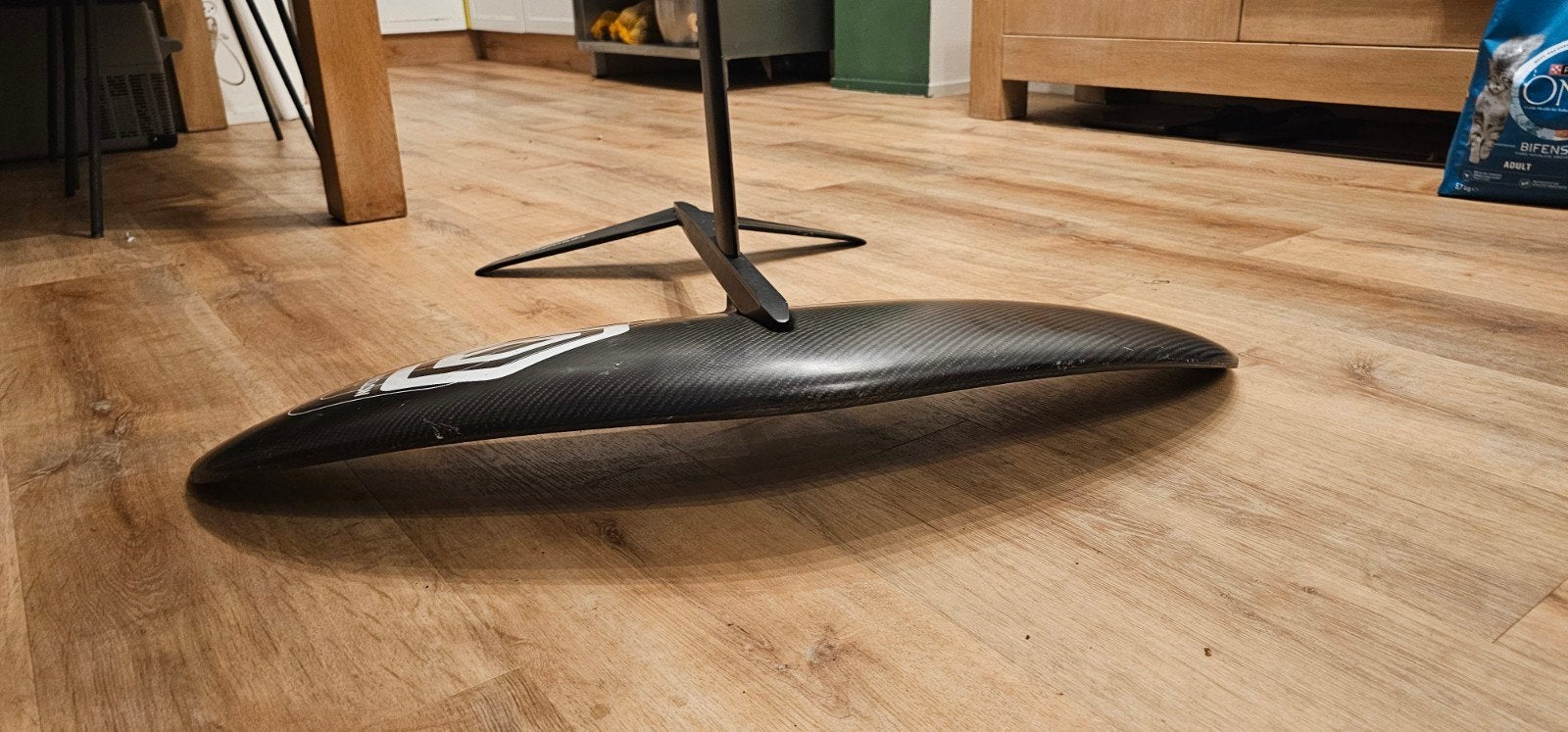 Wingboard set: Naish Hover Wing Foil 125L & FoiI I-99 Moto 1, Ophalen, Gebruikt, Overige typen, Met draagtas