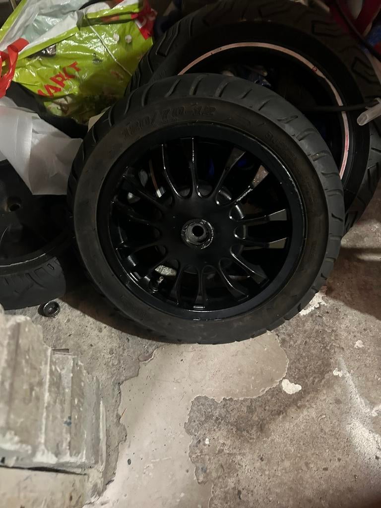 Vespa achtervelg, Ophalen, Zo goed als nieuw, Overige typen, Vespa