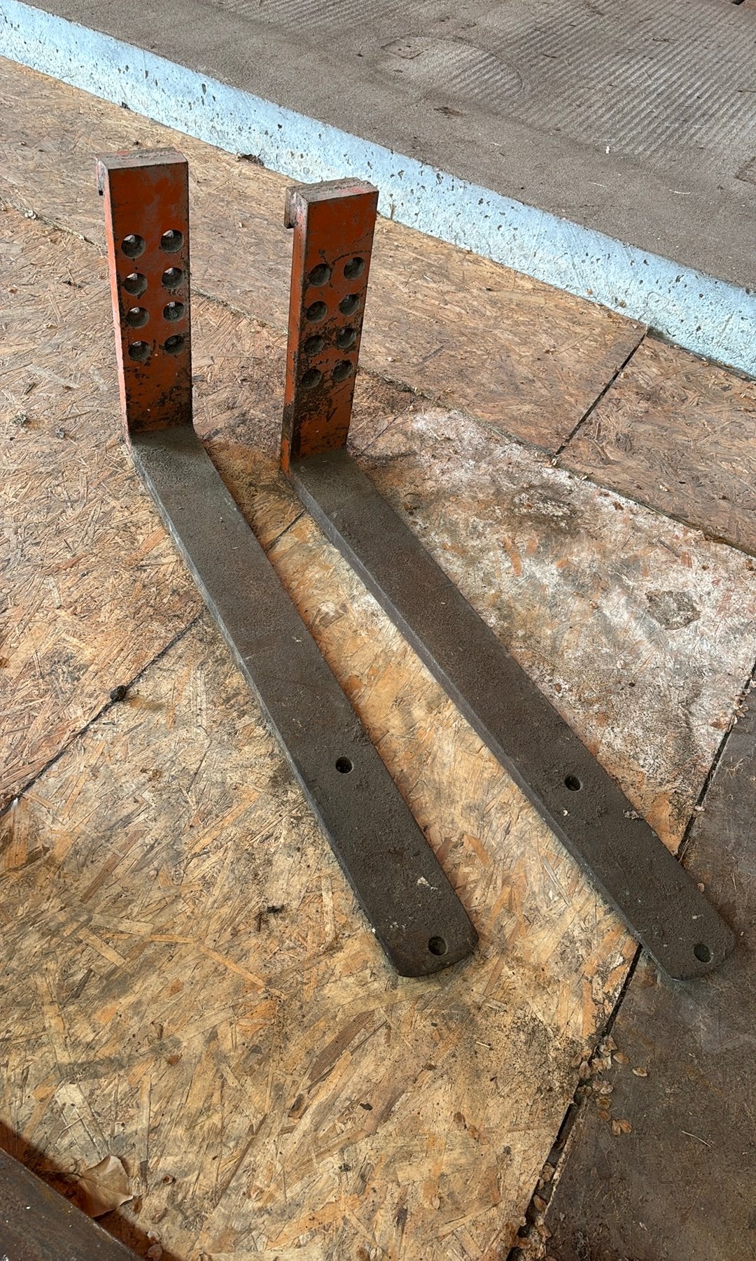 Palletvorken, Ophalen
