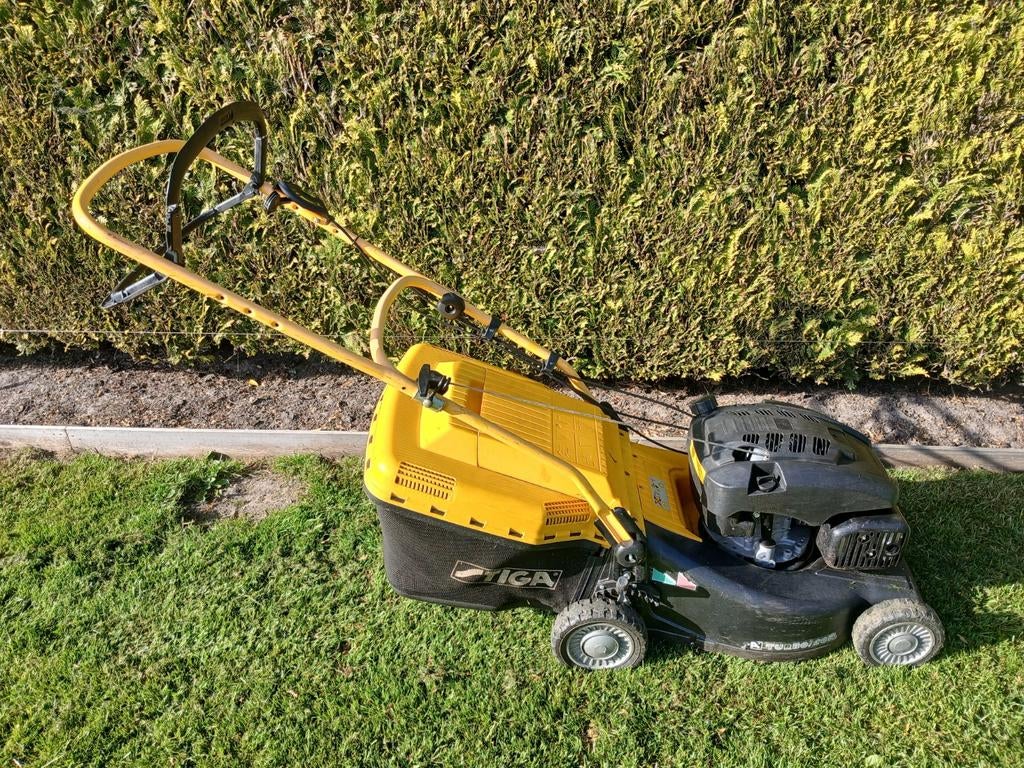 Stiga grasmaaier, Tuin en Terras, Grasmaaiers, Ophalen, Cirkelmaaier, Stiga, Zo goed als nieuw