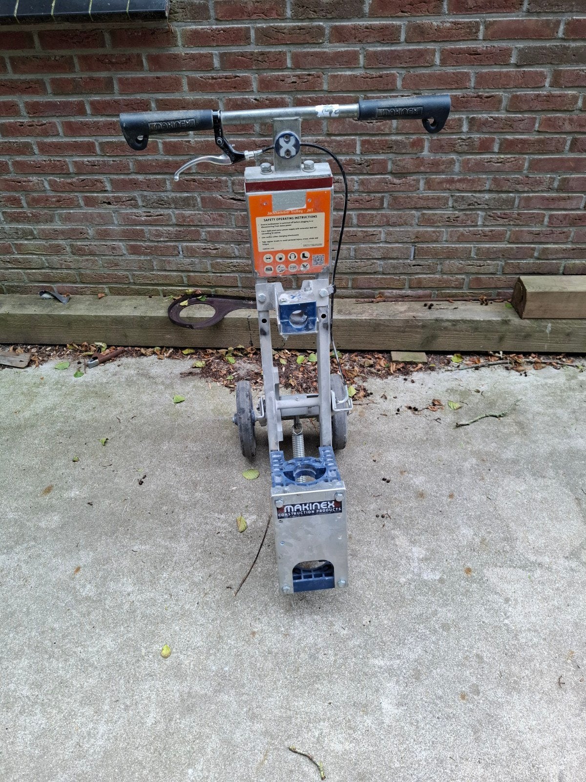 makinex jackhammer breekhamer trolley / hilti, Ophalen, Gebruikt