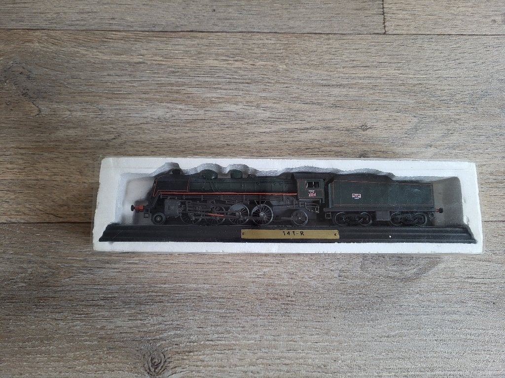 Schaalmodel locomotief Trein 141R SNCF Boulogne Atlas Editie, Ophalen of Verzenden, Zo goed als nieuw