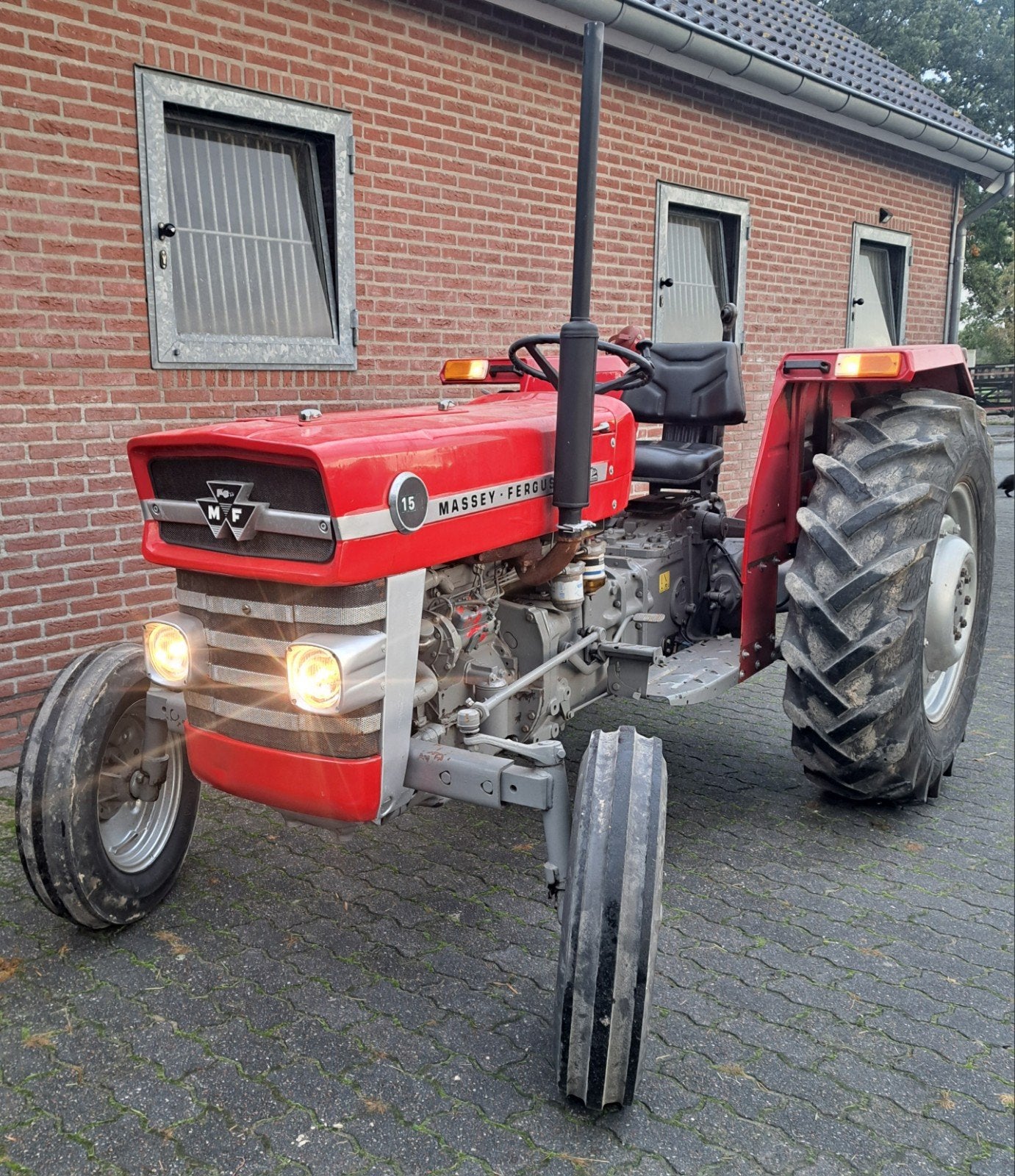 MF 152 Massey Ferguson trekker, Zakelijke goederen, Ophalen of Verzenden, Oldtimer, Tot 80 Pk, Massey Ferguson