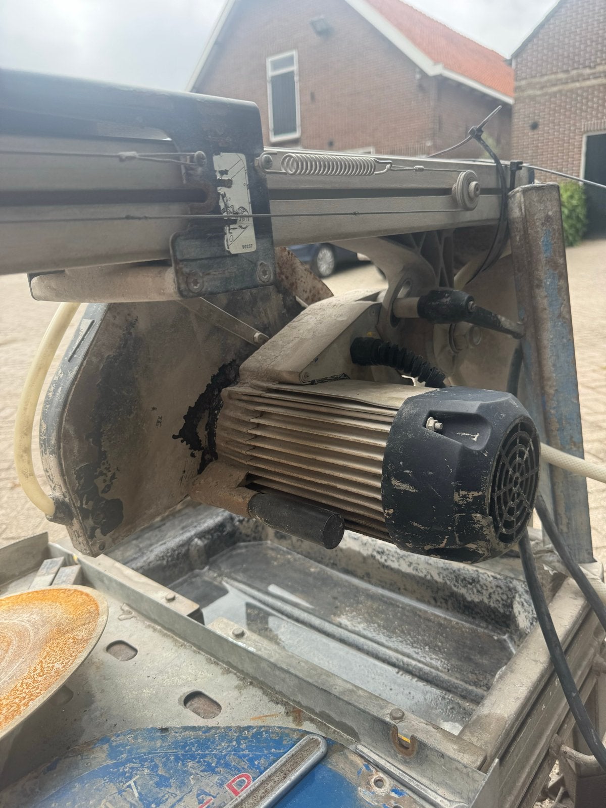 Carat P-3512 Professionele Brugzaagmachine, Doe-het-zelf en Verbouw, Gereedschap | Zaagmachines, Ophalen, Gebruikt, 70 mm of meer
