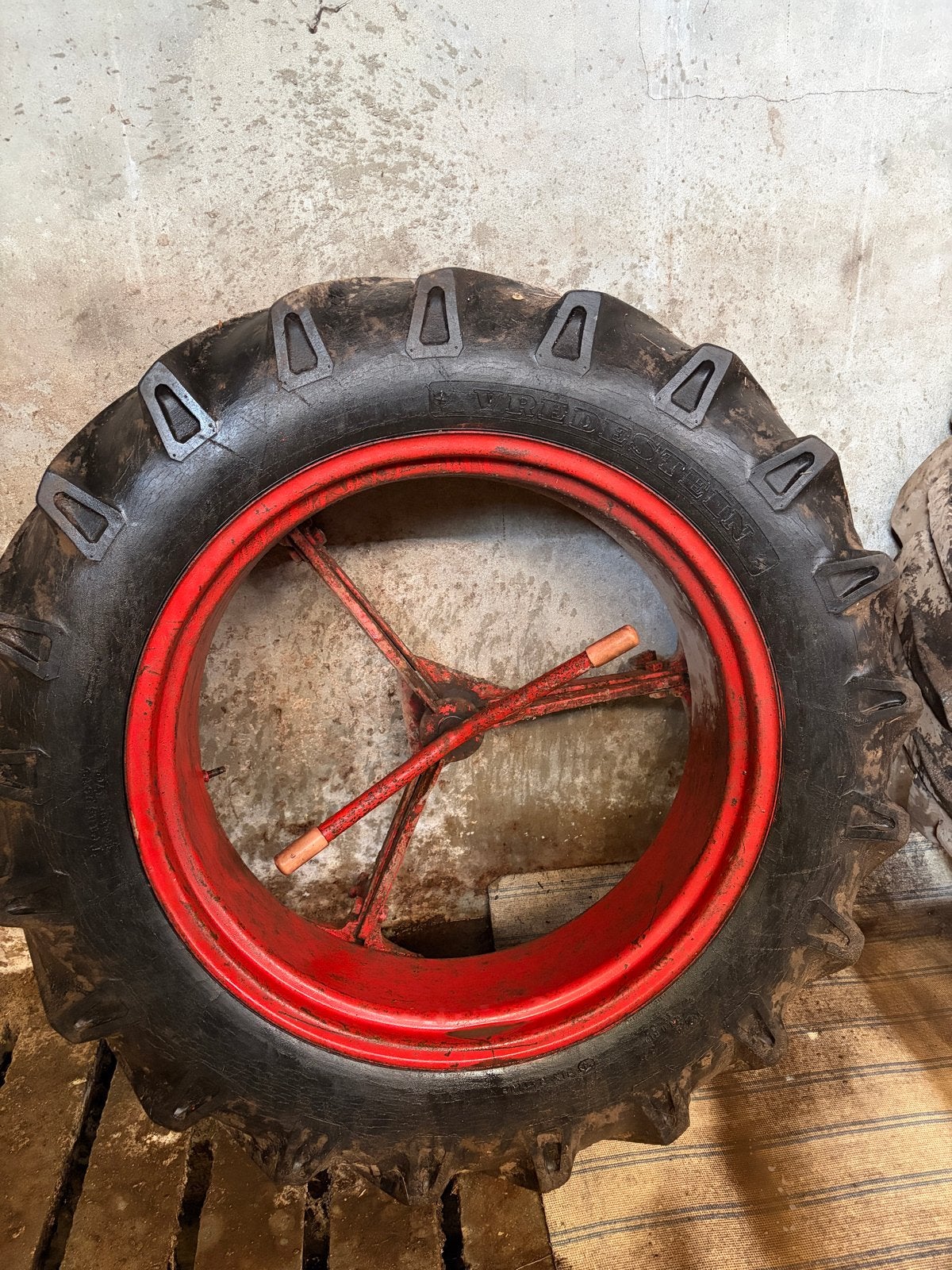 Nette set Dubbellucht voor Deutz 4506 - 12.4-32, Zakelijke goederen, Ophalen