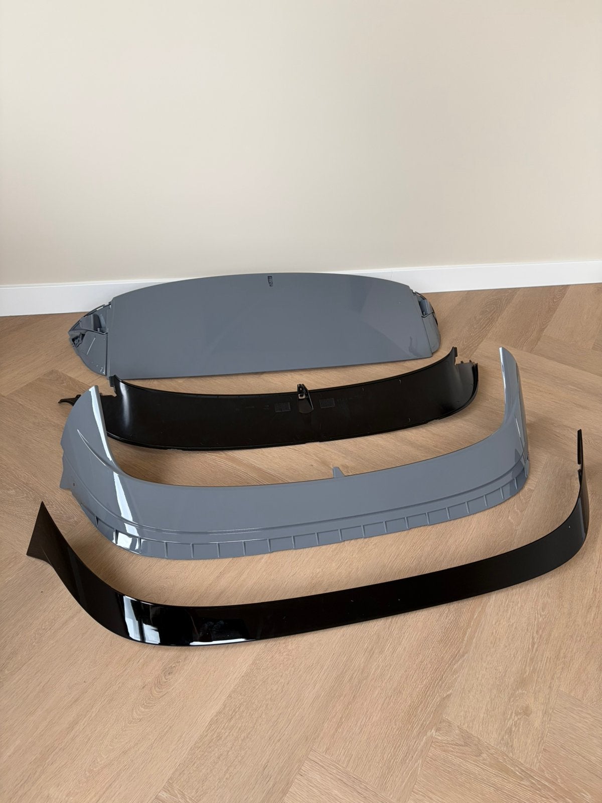 VW Golf 8 GTI Clubsport / R spoiler moonstone grey (nardo), Achterklep, Nieuw, Ophalen of Verzenden, Volkswagen