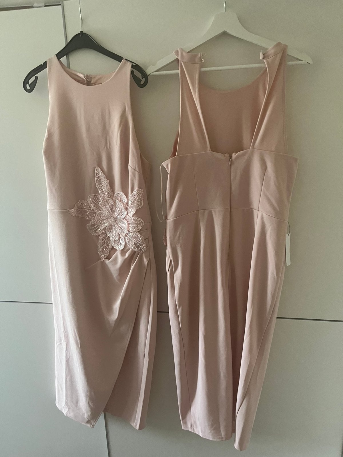 2x Lipsy London Midi Jurk maat 40-42 nieuw, Maat 38/40 (M), Galajurk, Nieuw, Ophalen of Verzenden