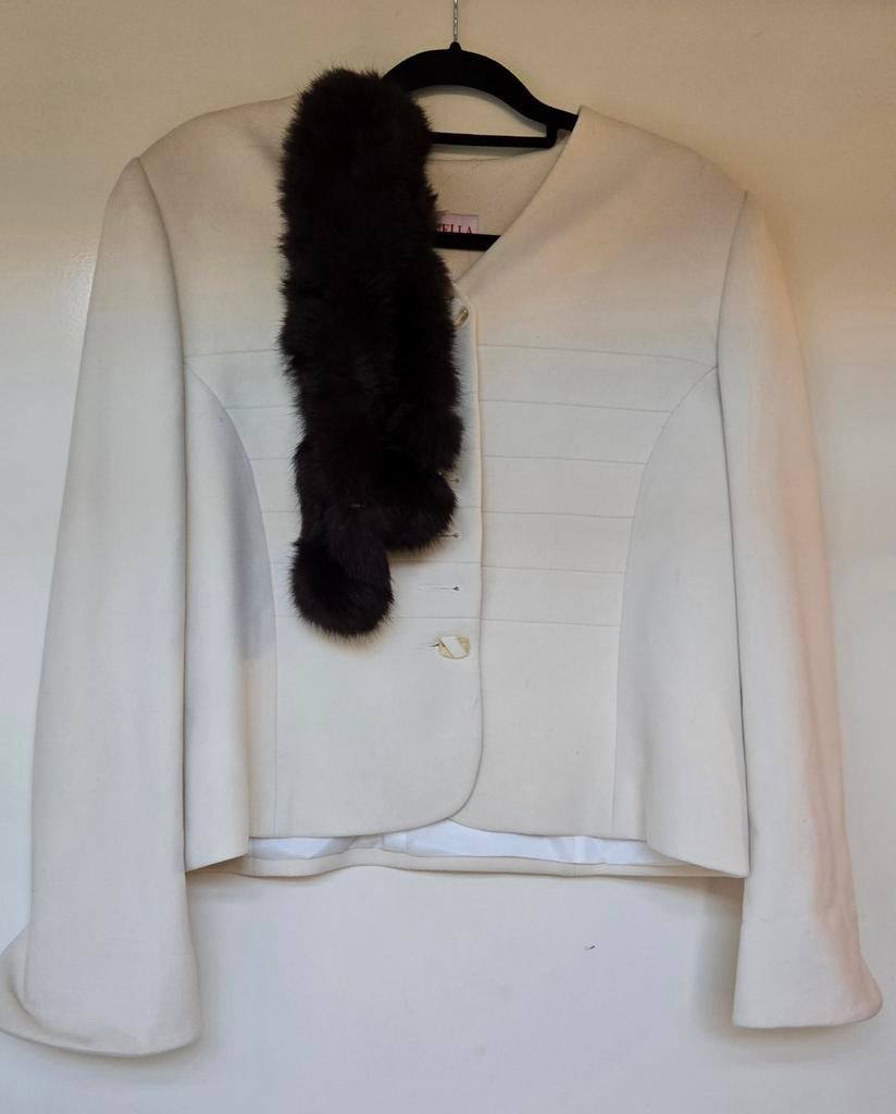 Vintage VEZUELLA jasje maat 46 met bont sjaaltje, Kleding | Dames, Beige, Maat 46/48 (XL) of groter, Ophalen of Verzenden, Zo goed als nieuw