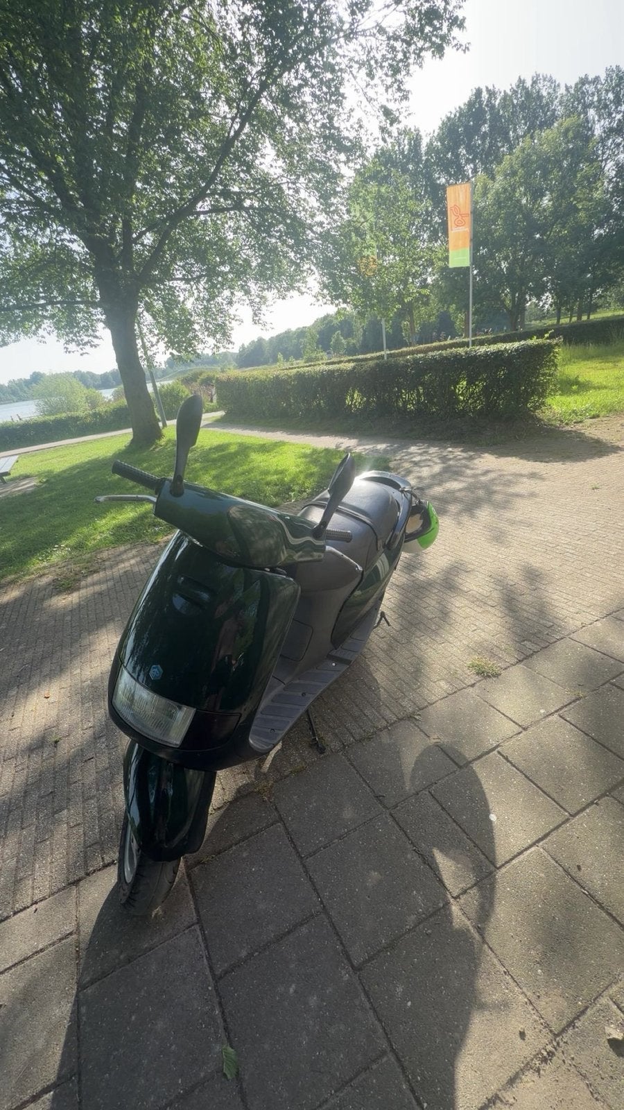Piaggio sfera 125cc A1, Ophalen, Zo goed als nieuw, Benzine, Piaggio