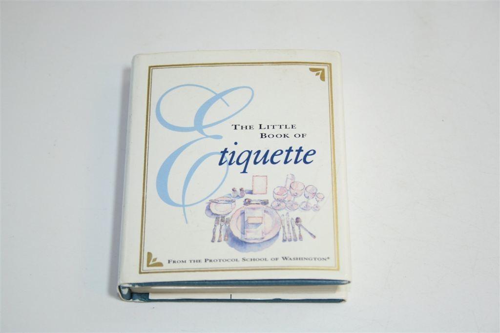 Kleine Boek van Etiquette — Miniatuur Editie — 8 cm, Ophalen of Verzenden, Gelezen, Italië