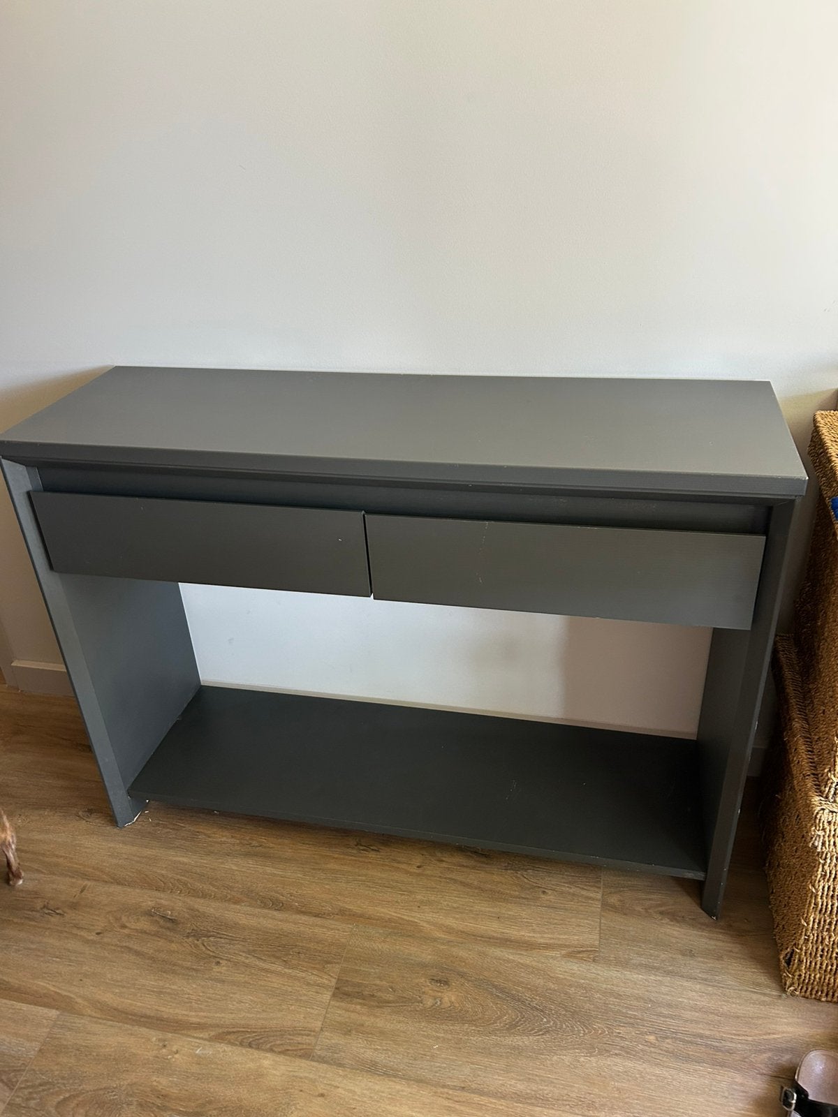 Stevige sidetable, Ophalen, Gebruikt, 100 tot 150 cm, Strak model