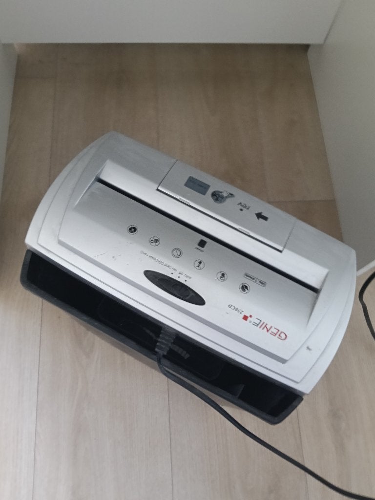 Gratis versnipperaar, Ophalen