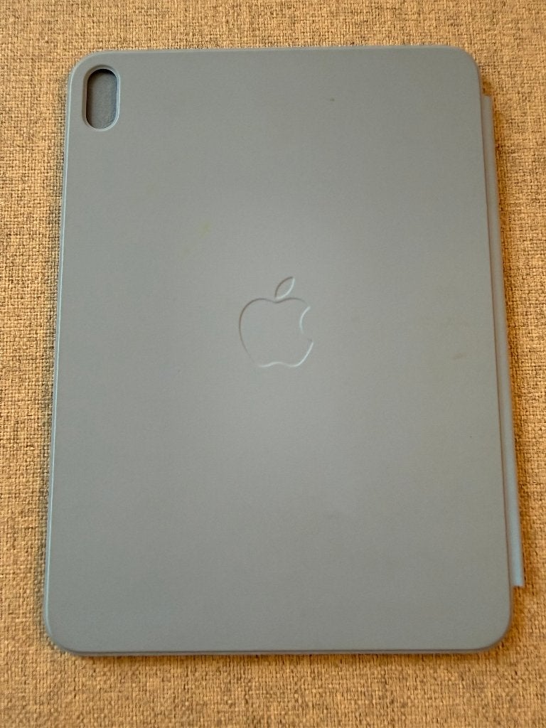 Apple Smart Folio for iPad (10th Generation) Light Blue, Computers en Software, Tablet-hoezen, Gebruikt, 11 inch, Bescherming voor- en achterkant