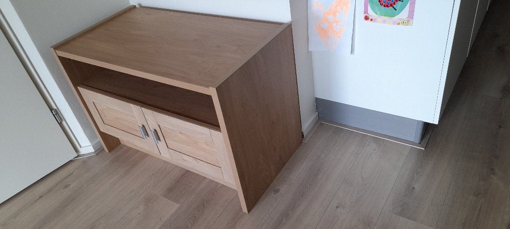Tv meubel blankhouten fineer izgst met 2 deurtjes, Ophalen, 50 tot 100 cm, Zo goed als nieuw, Minder dan 100 cm
