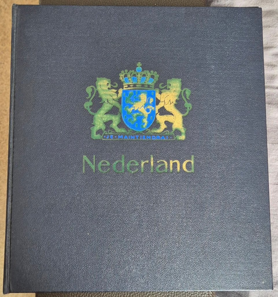 2x Davo album Nederland + Overzeese Gebiedsdelen (leeg), Postzegels en Munten, Postzegels | Toebehoren, Ophalen of Verzenden, Verzamelalbum