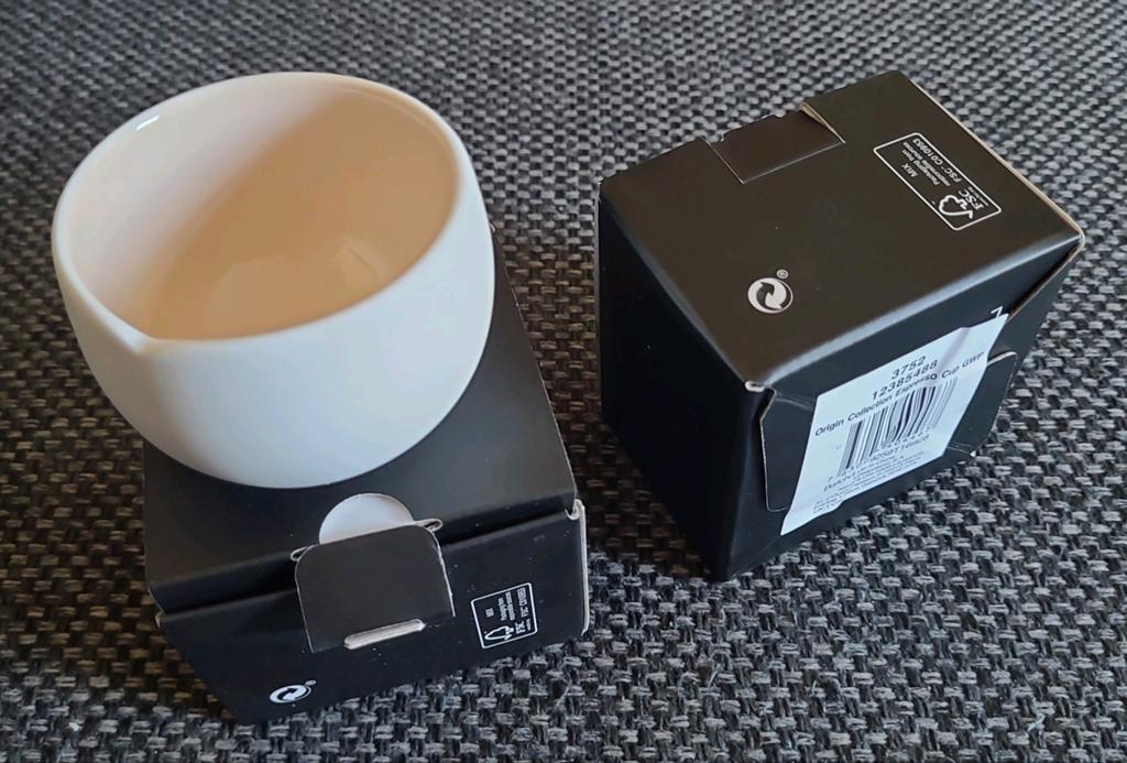 2 x origin collection cup Nestlé nespresso, Huis en Inrichting, Keuken | Servies, Ophalen of Verzenden