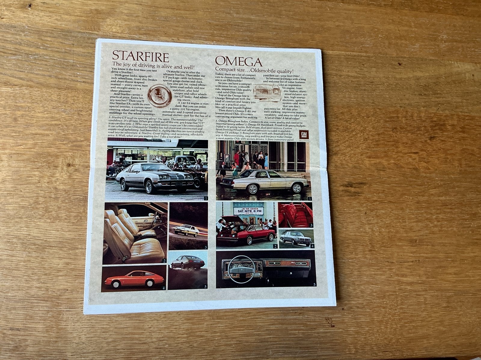 Oldsmobile brochure 1977 - Klassieke Amerikaanse auto's, Ophalen of Verzenden, Zo goed als nieuw, Overige merken