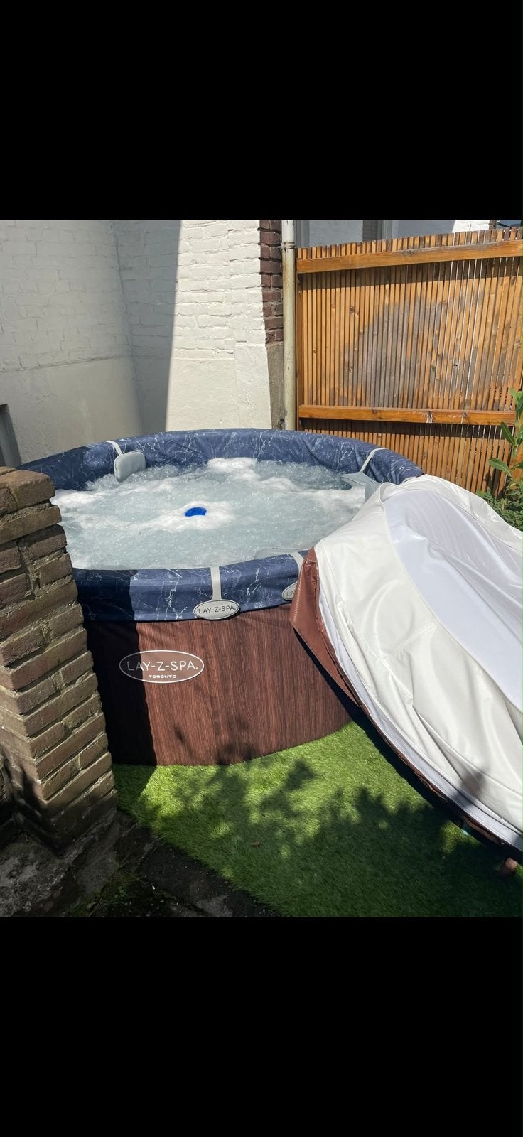 Lay-Z-Spa Toronto jacuzzi - tot 7 personen!, Ophalen, Gebruikt, 200 tot 300 cm, Opblaaszwembad