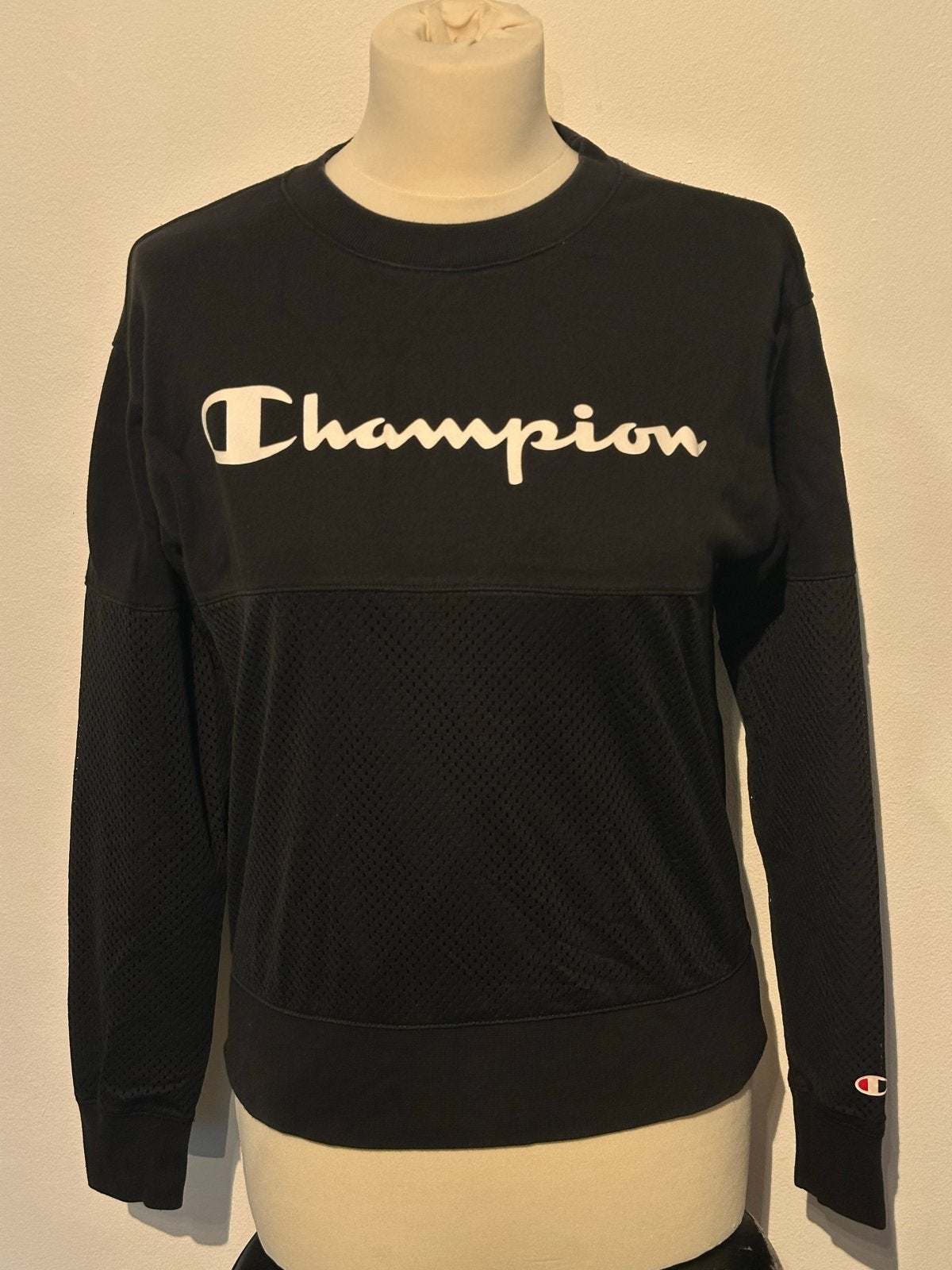 Champion sweater - Maat S, Kleding | Dames, Truien en Vesten, Ophalen of Verzenden, Zo goed als nieuw, Maat 36 (S), Zwart