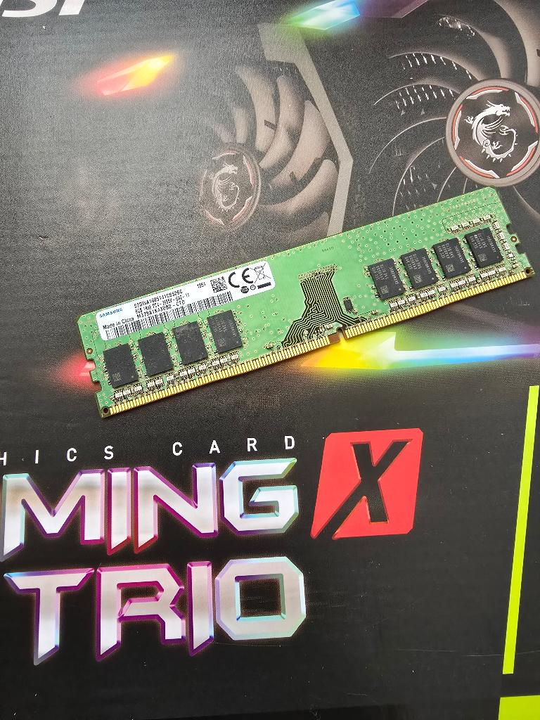 8GB DDR4 Samsung 1Rx8 Pc4-2666V-UA2-11, Computers en Software, RAM geheugen, Ophalen of Verzenden, Zo goed als nieuw, DDR4, Laptop