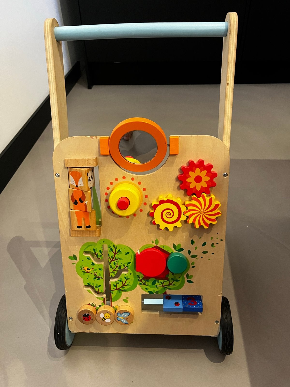 Houten loopkar met activiteitenpaneel, Ophalen, Gebruikt, Overige typen, Met wieltjes