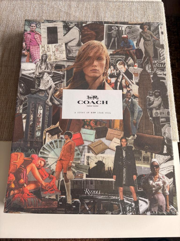 COACH NEW YORK a story of new york cool, Boeken, Mode, Ophalen, Nieuw, Diverse auteurs, Mode algemeen