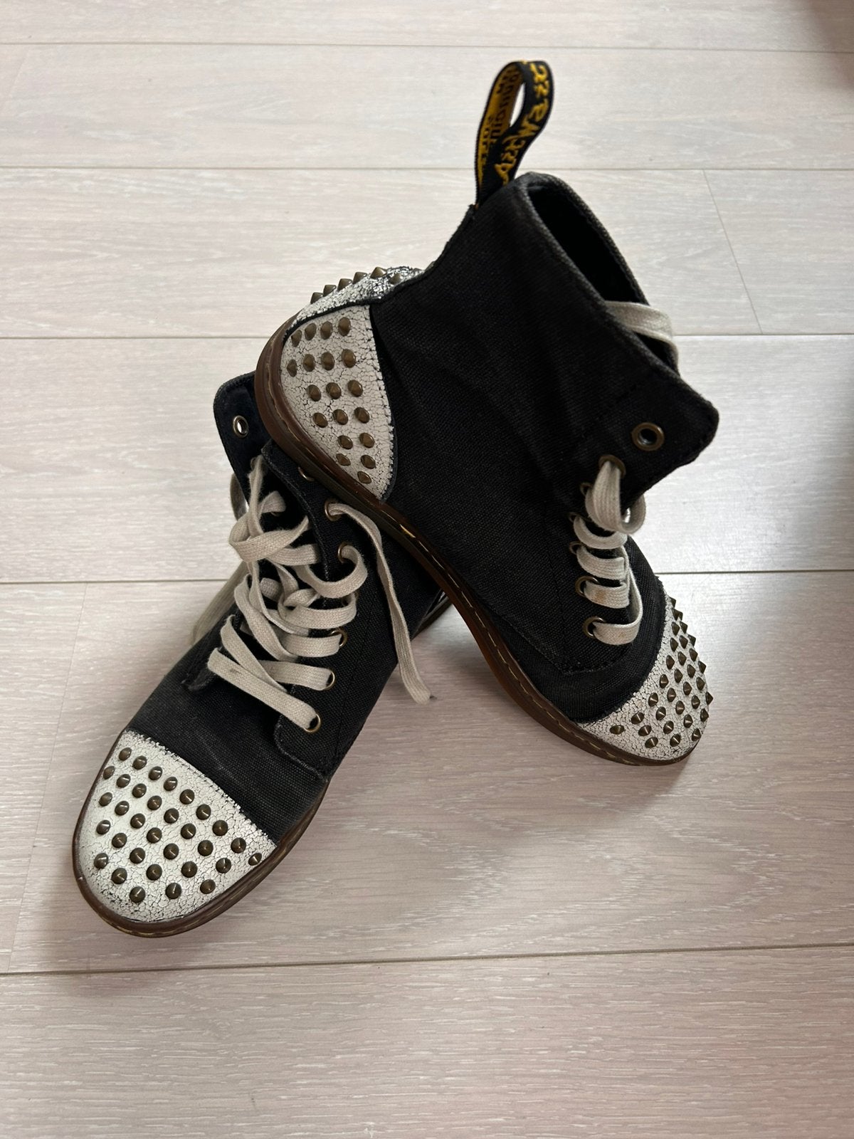 Limited Dr Martens Hackstud, Ophalen of Verzenden, Zwart