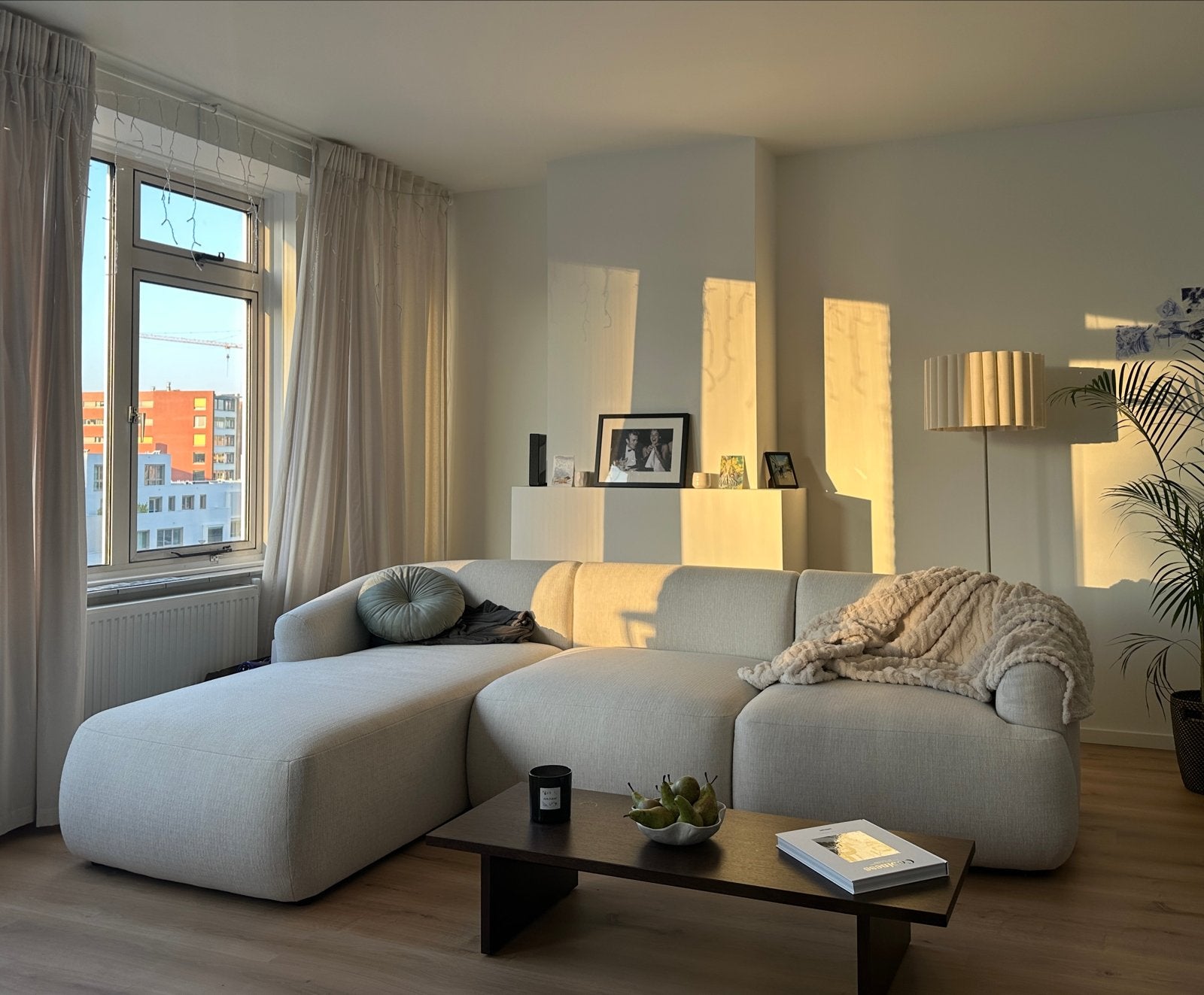 Lage houten salontafel Dako Westwing, Huis en Inrichting, Tafels | Salontafels, Zo goed als nieuw, Minder dan 50 cm, 100 tot 150 cm