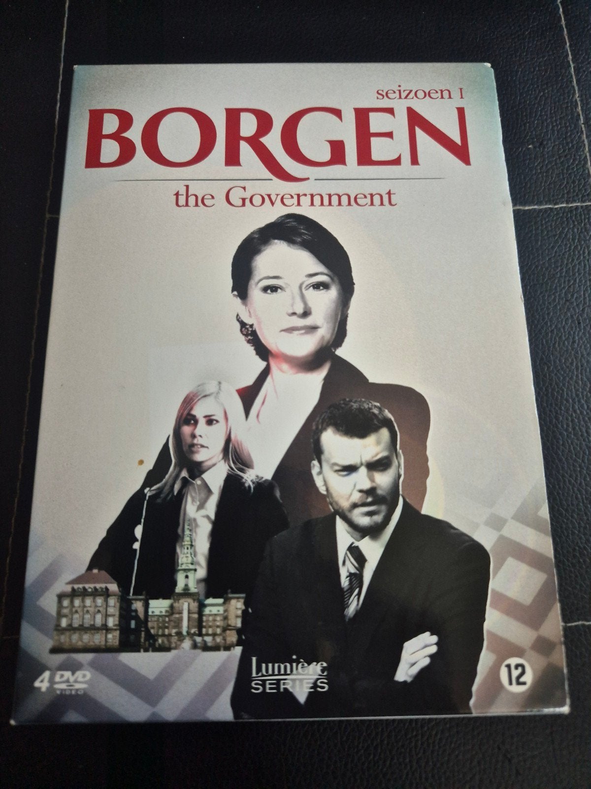 Borgen seizoen 1, Vanaf 12 jaar, Ophalen of Verzenden, Zo goed als nieuw