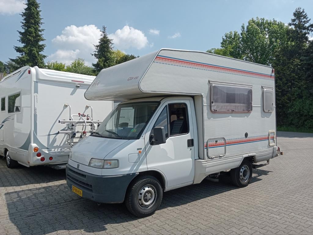 Riva City Camper 1995 - Klaar voor nieuwe avonturen!, Caravans en Kamperen, Campers, Alkoof, Fiat, Achteruitrijcamera, Afzuigkap