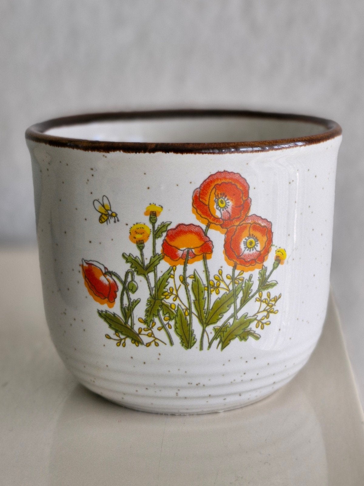 Bloempotje Wildflower, Rond, Ophalen of Verzenden, Aardewerk, Minder dan 40 cm