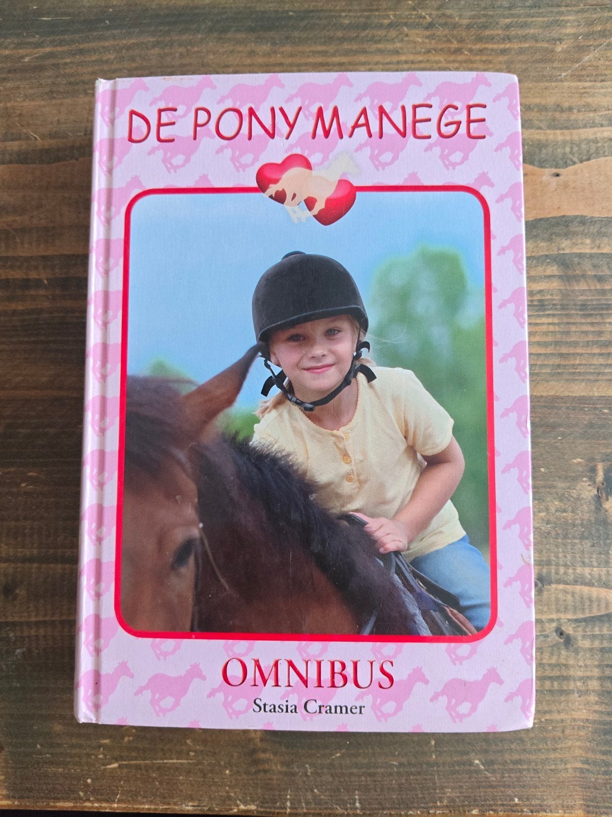 De Pony Manege Omnibus - Stasia Cramer, Ophalen of Verzenden, Gelezen, Stasia Cramer, Fictie