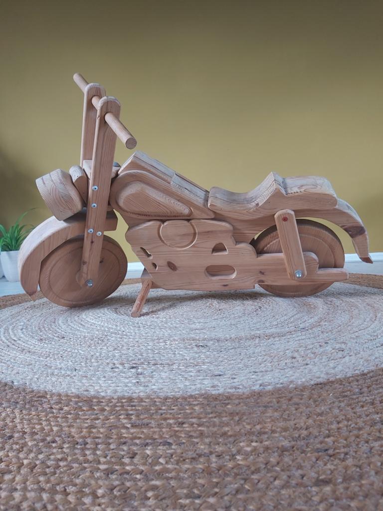 Houten motor - Handgemaakt, Ophalen, Zo goed als nieuw