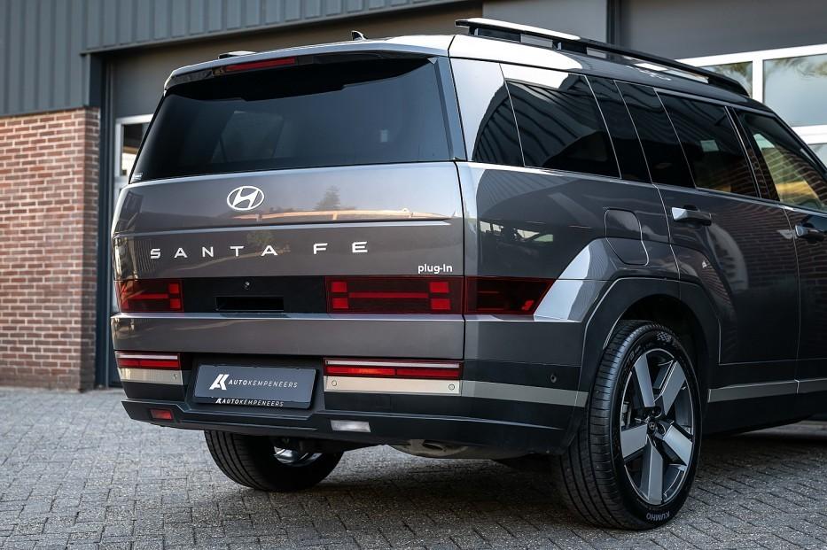 Hyundai Santa Fe PHEV 1.6 T-GDi 4WD Ultimate | Bose | 360, Auto's, Automaat, Santa Fe, Gebruikt, 4 cilinders