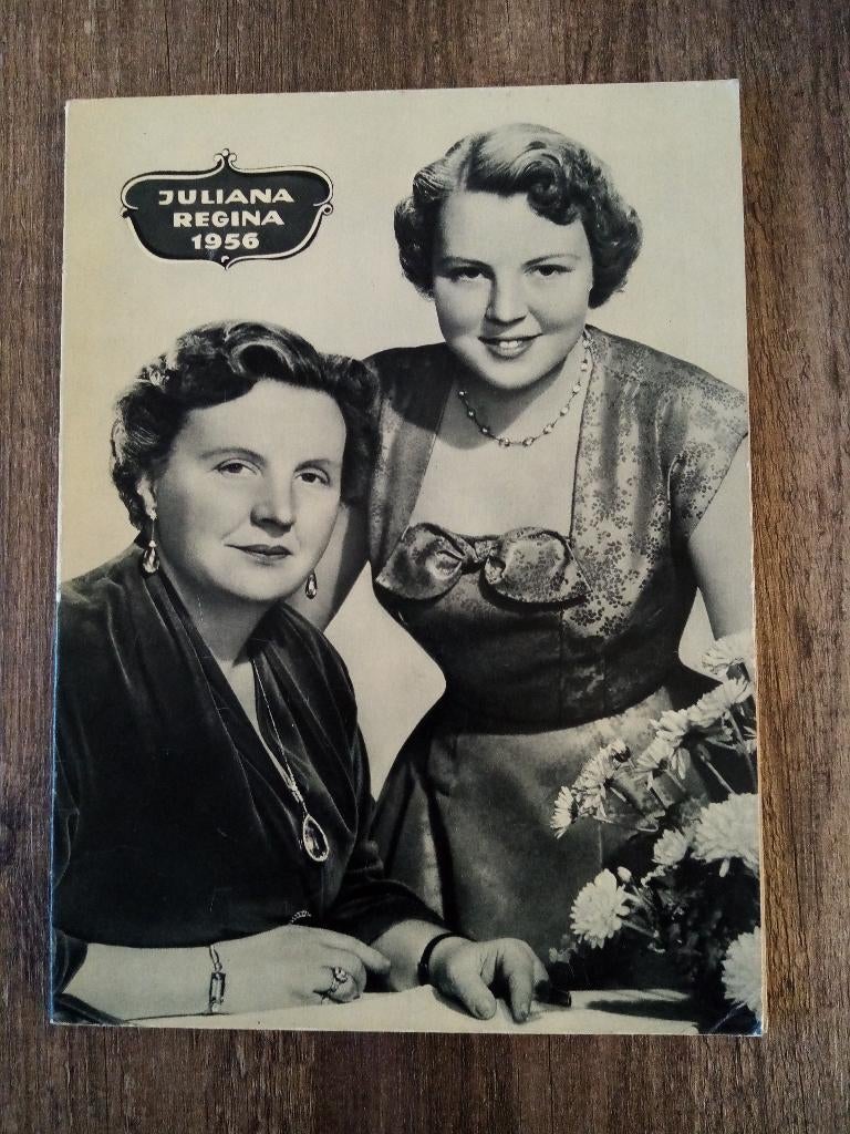 Juliana Regina 1956, Boeken, Ophalen of Verzenden, 20e eeuw of later, Gelezen
