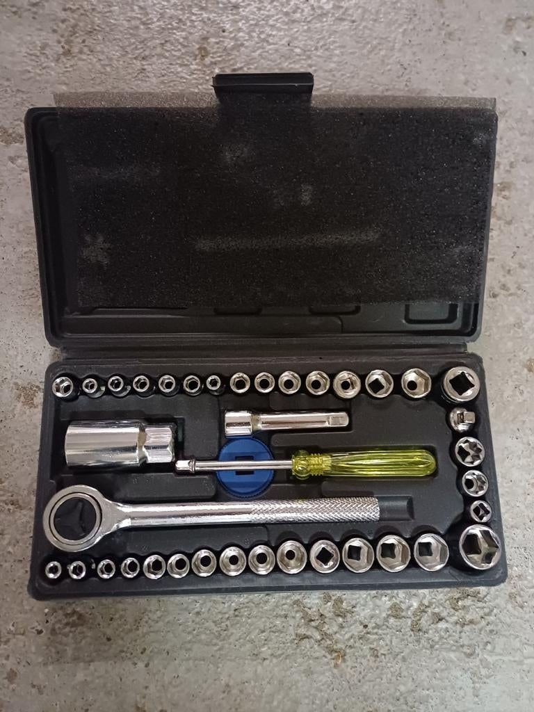 Nieuwe 40-delige dopsleutelset, Ophalen of Verzenden