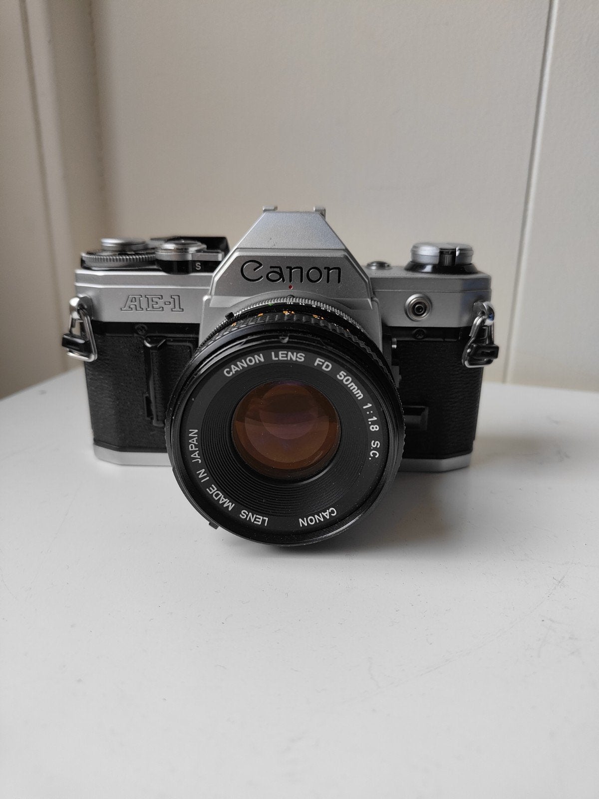 Canon AE-1 Spiegelreflexcamera met FD 50mm f/1.8 S.C. lens, Ophalen of Verzenden, Gebruikt, Spiegelreflex, Canon