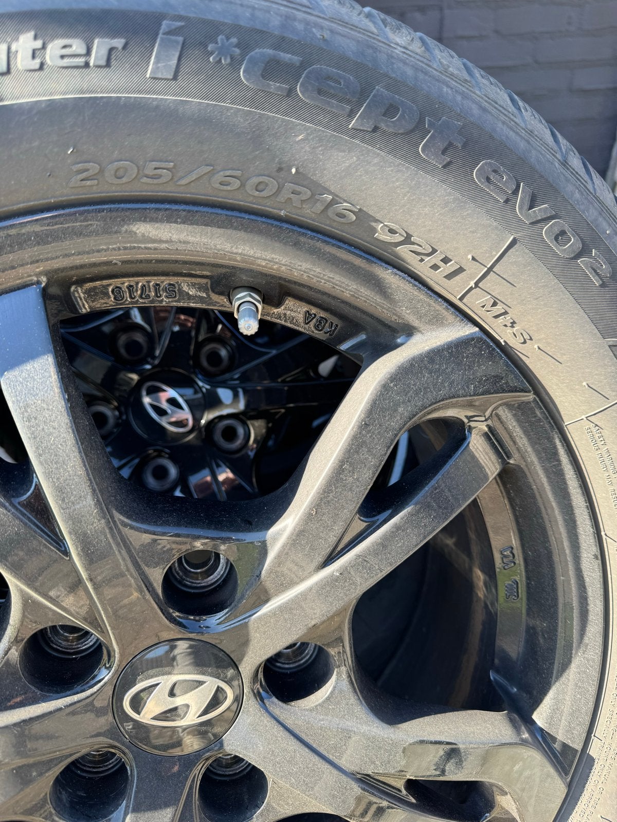 16 inch velgen met winterbanden Hyundai ,Kia, Mazda 2 3, Ophalen, Gebruikt, 16 inch, Banden en Velgen