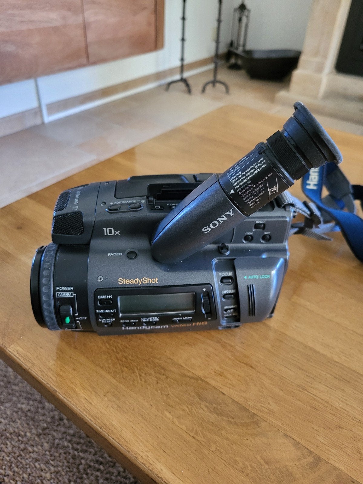 Sony Handycam Video Hi8 CCD-TR2000E met accessoires, Ophalen, 20x of meer, Overige soorten, Camera