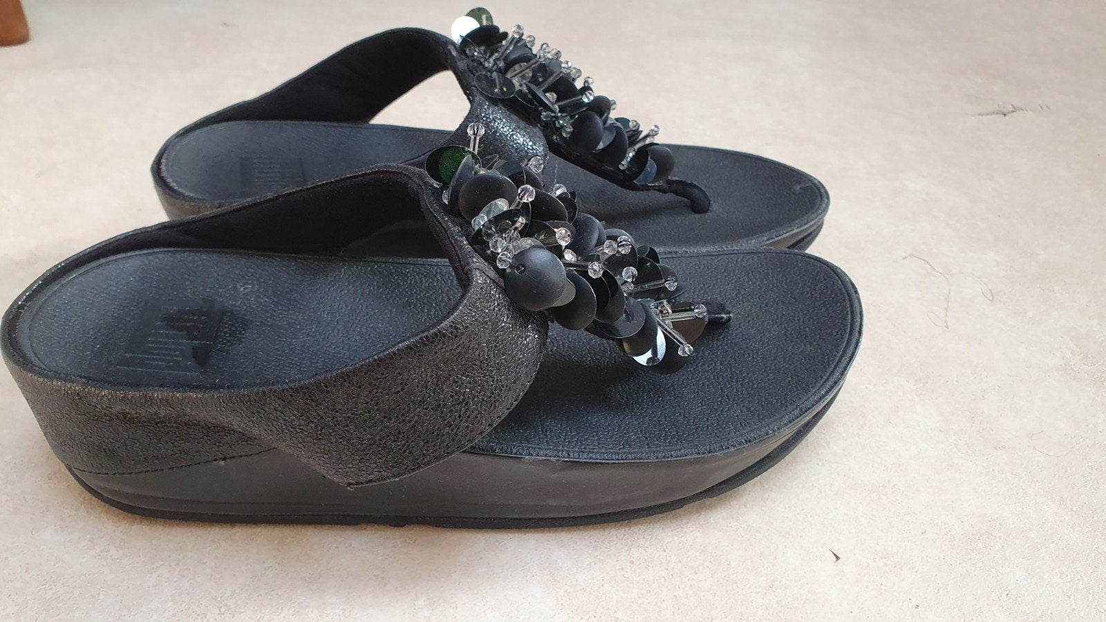 FitFlop slippers met kraaltjes, maat 37, Slippers, Verzenden, Zwart, FitFlop
