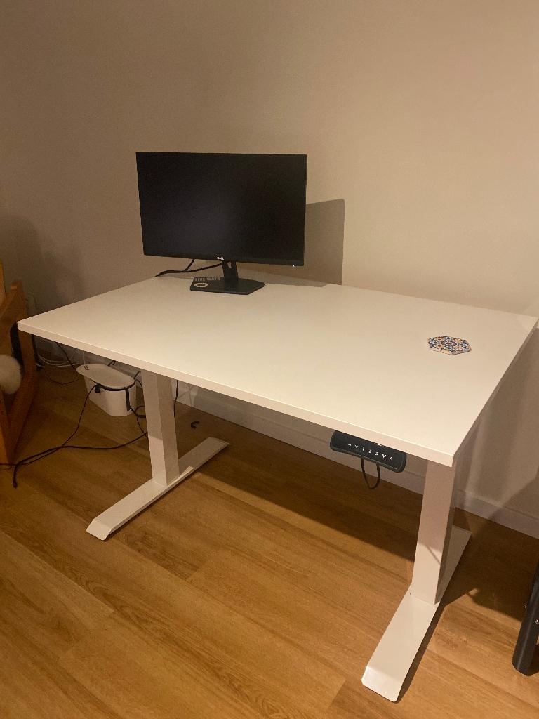 Stand desk euroseats, Ophalen, In hoogte verstelbaar, Nieuw