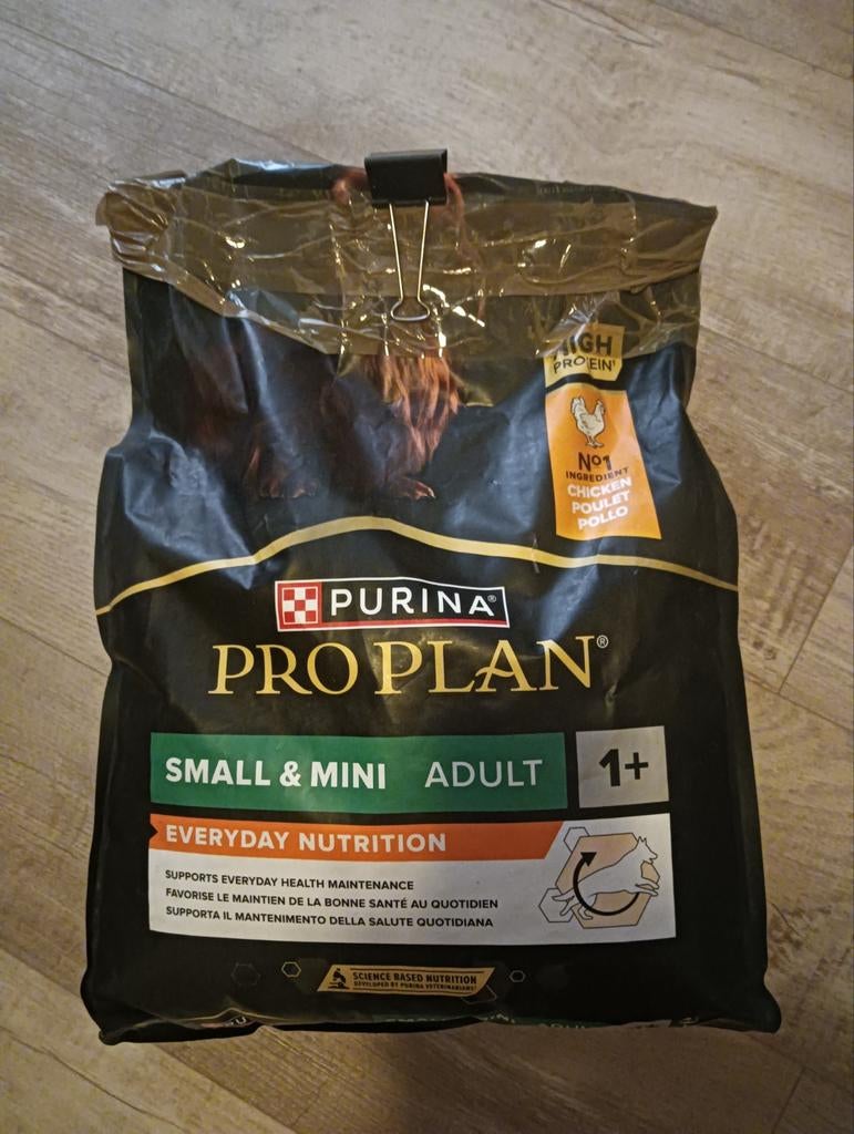 Proplan purina hondenvoer, Ophalen, Hond