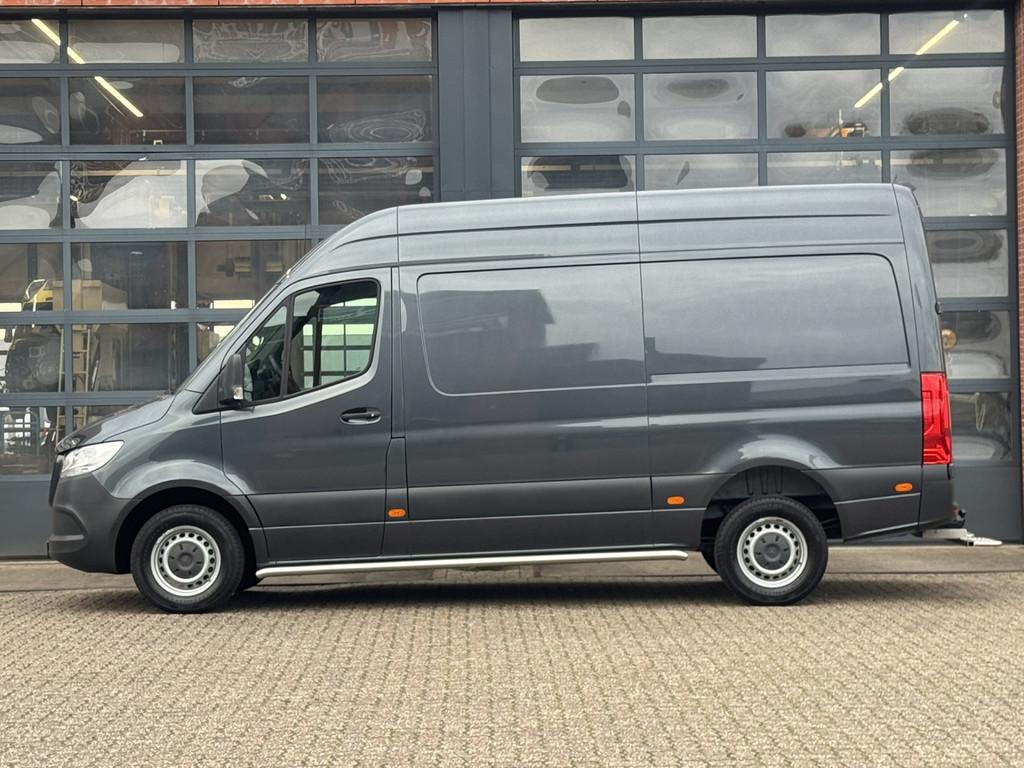 Mercedes-Benz Sprinter 319 3.0 V6 L2H2 | 2,8t Trekhaak | Cam, Automaat, Achterwielaandrijving, Gebruikt, 190 pk