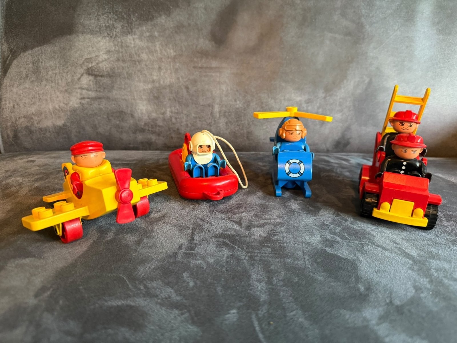 Lego Duplo Voertuigen Set: Vliegtuig, Boot, Helikopter, Jeep