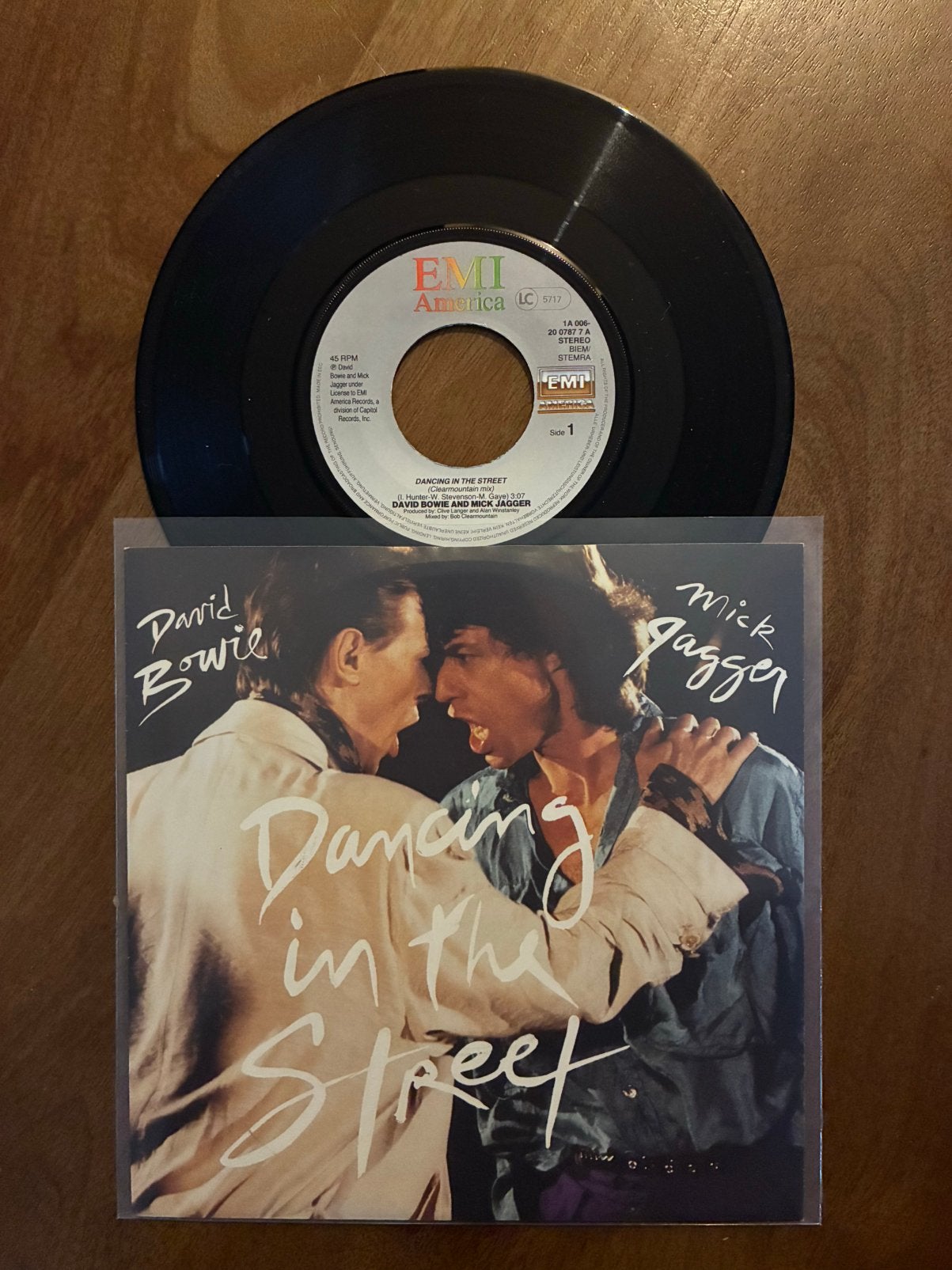 David Bowie & Mick Jagger - Dancing in the street, Ophalen of Verzenden, 7 inch