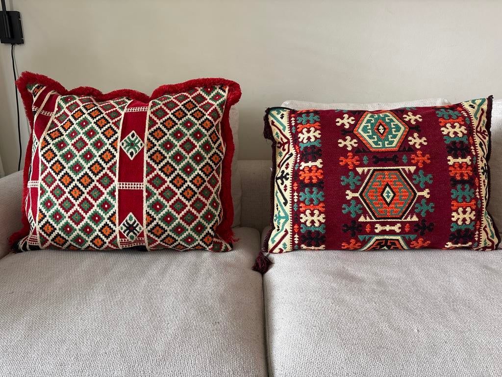 Mooie Kelim kussens (Peru/Aztec stijl) - Zo goed als nieuw, Huis en Inrichting, Woonaccessoires | Kussens, Ophalen of Verzenden