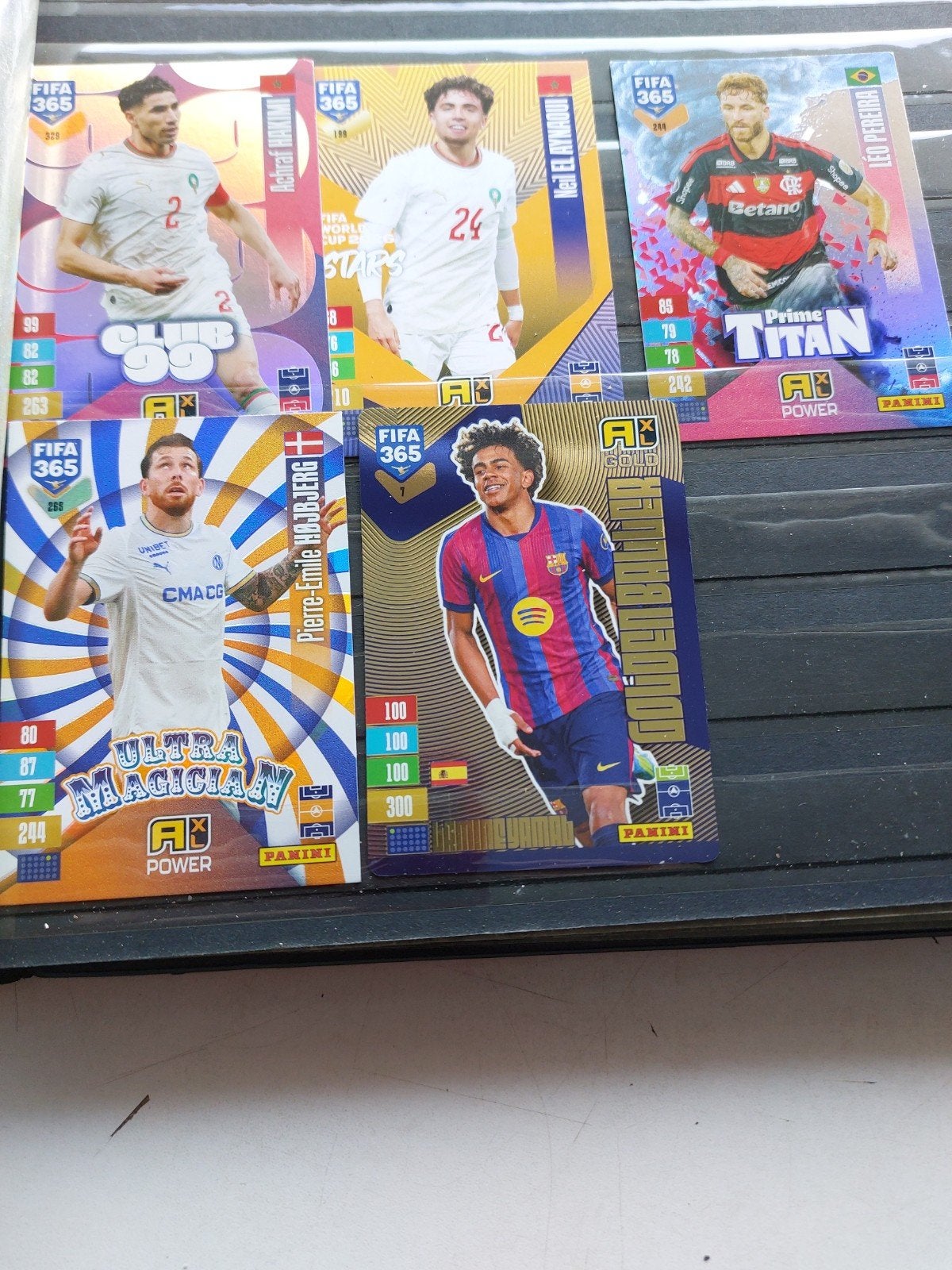 Panini FIFA 365 Adrenalyn XL 2027 Voetbalplaatjes, Ophalen of Verzenden, Zo goed als nieuw, Buitenlandse clubs, Spelerskaart
